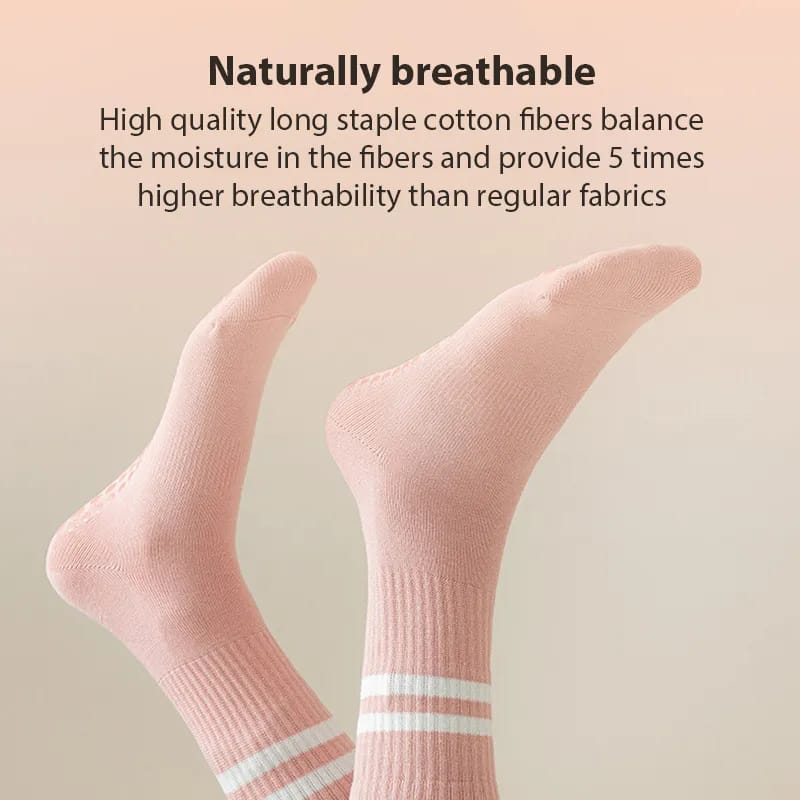 Non-slip yoga socks