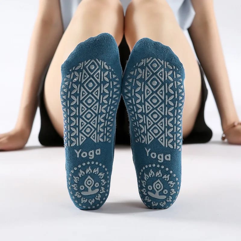 Grippy Yoga Socks - Non Slip Yoga Toe Socks - Grippy Socks For Women & Men  - Gaiam